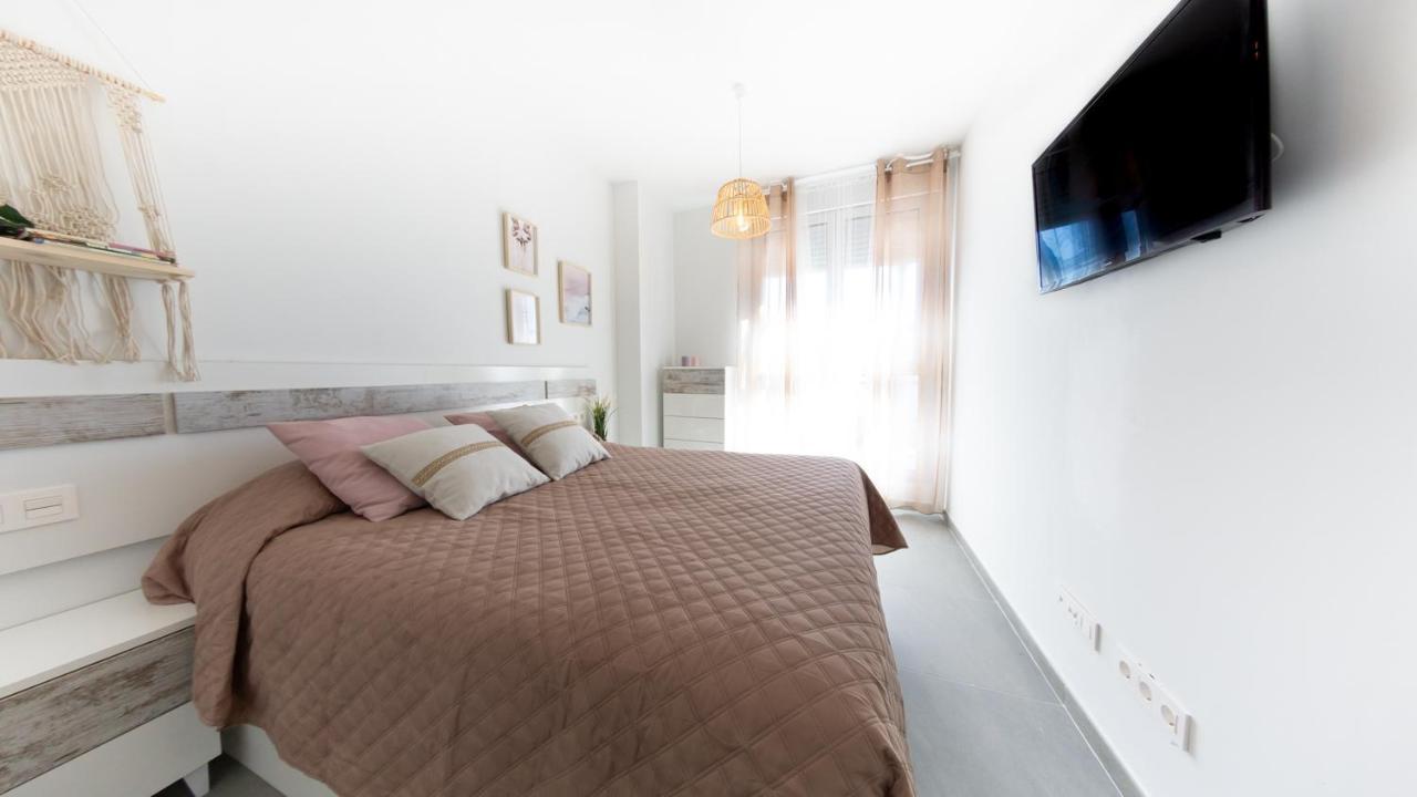 Viento Grande, Apartamento Boutique En La Playa Рота Экстерьер фото