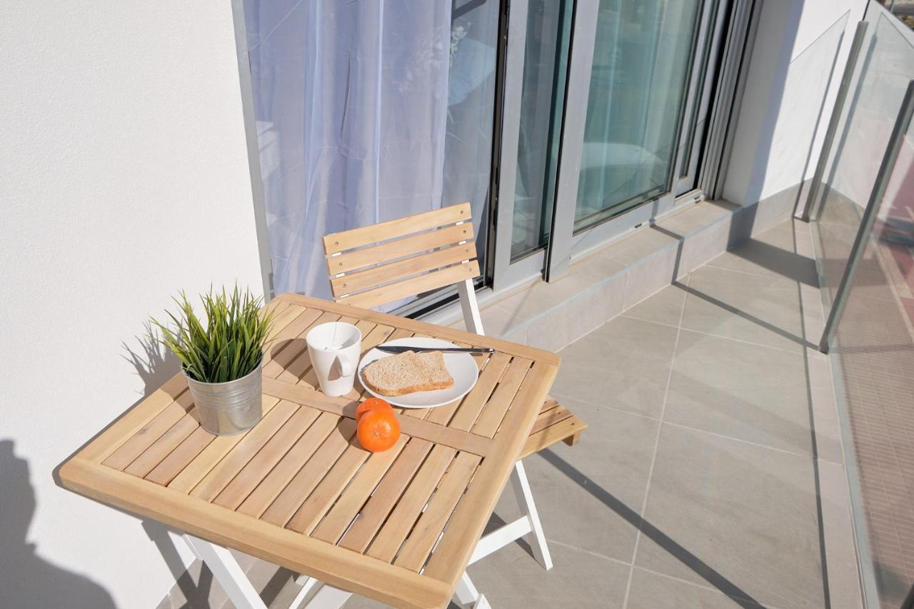 Viento Grande, Apartamento Boutique En La Playa Рота Экстерьер фото